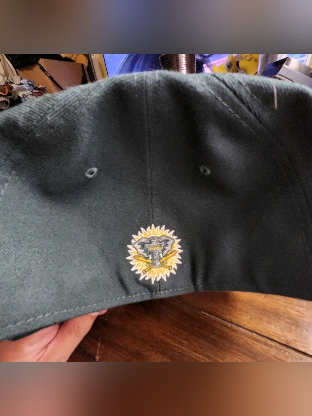 Oakland A’s New Era 59fifty Hat Elephant Sunglasses Size 7 1/4 - Picture 4 of 6